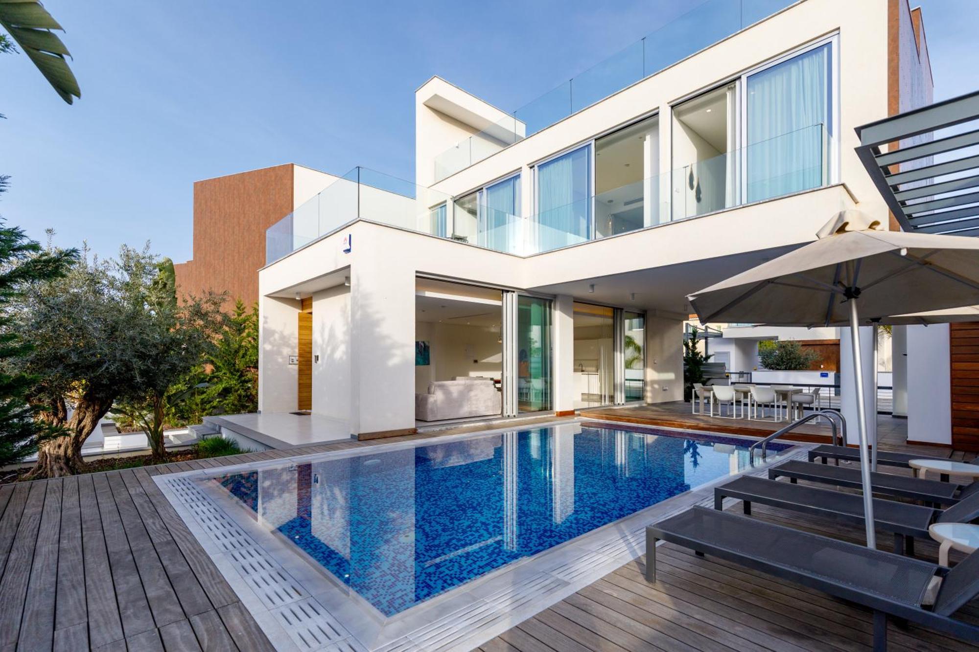 Seaview Luxury Villa Jacuzzi & Pool! 2 Min Beach Protaras Exteriör bild