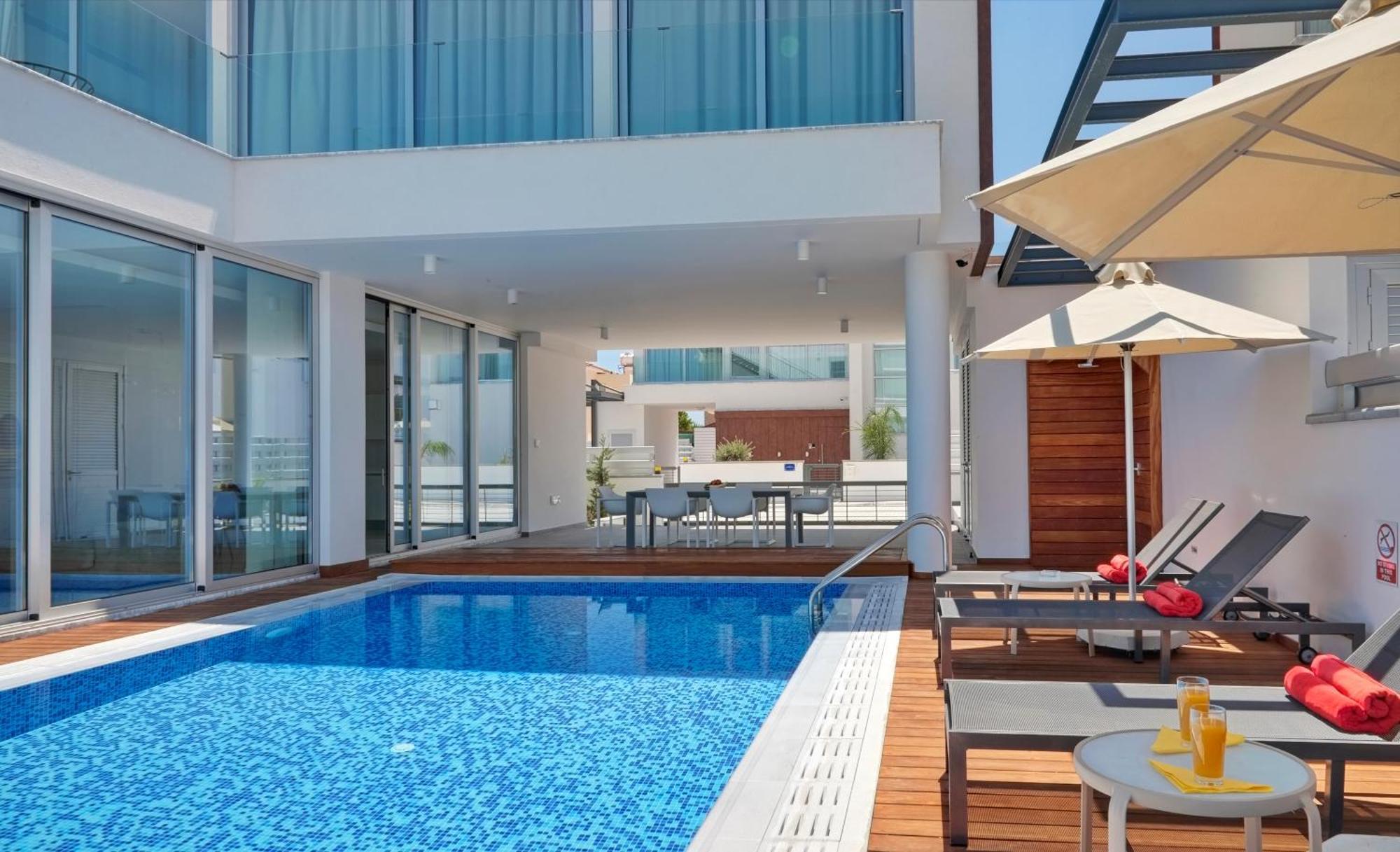 Seaview Luxury Villa Jacuzzi & Pool! 2 Min Beach Protaras Exteriör bild